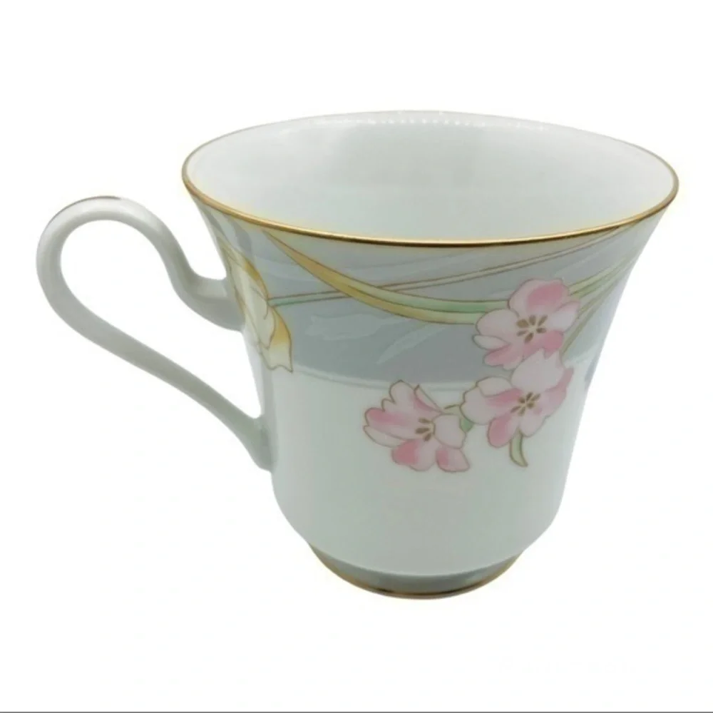 Vintage MIKASA CHARISMA Porcelain Tea Cup & Saucer - 2 pc Set